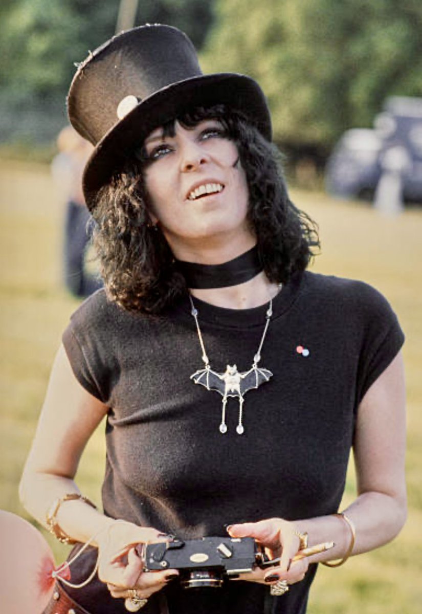 BooksBeatles's tweet photo. A quick thought for Maureen Starkey, born 80 years ago today and gone far too early. https://t.co/olk6MVEhNC