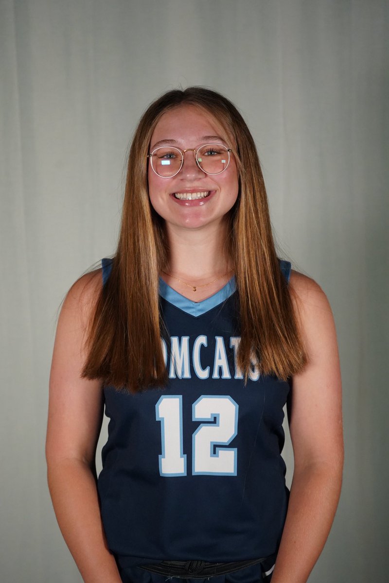 Thiel_WBB's tweet photo. Kayley Risser will be entering her junior year for the 26-27 season. #RIZZ #RIZZLER #ZOOOOM #HEART 1️⃣2️⃣🩵 https://t.co/amY7ke1dOf