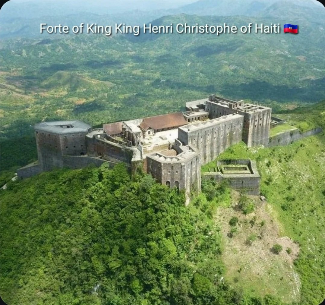 gutzirl's tweet photo. @Rothmus Not accurate at all. A HAITIAN founded Chicago. To remain free, France taxed Haiti for 80% of its revenue until recent decades. Tgen America invaded Haiti 5 times. Haitians did not kiII the Polish who helped. Haitians built the largest historical forte of the Americas. https://t.co/ZjX2GtrRI3