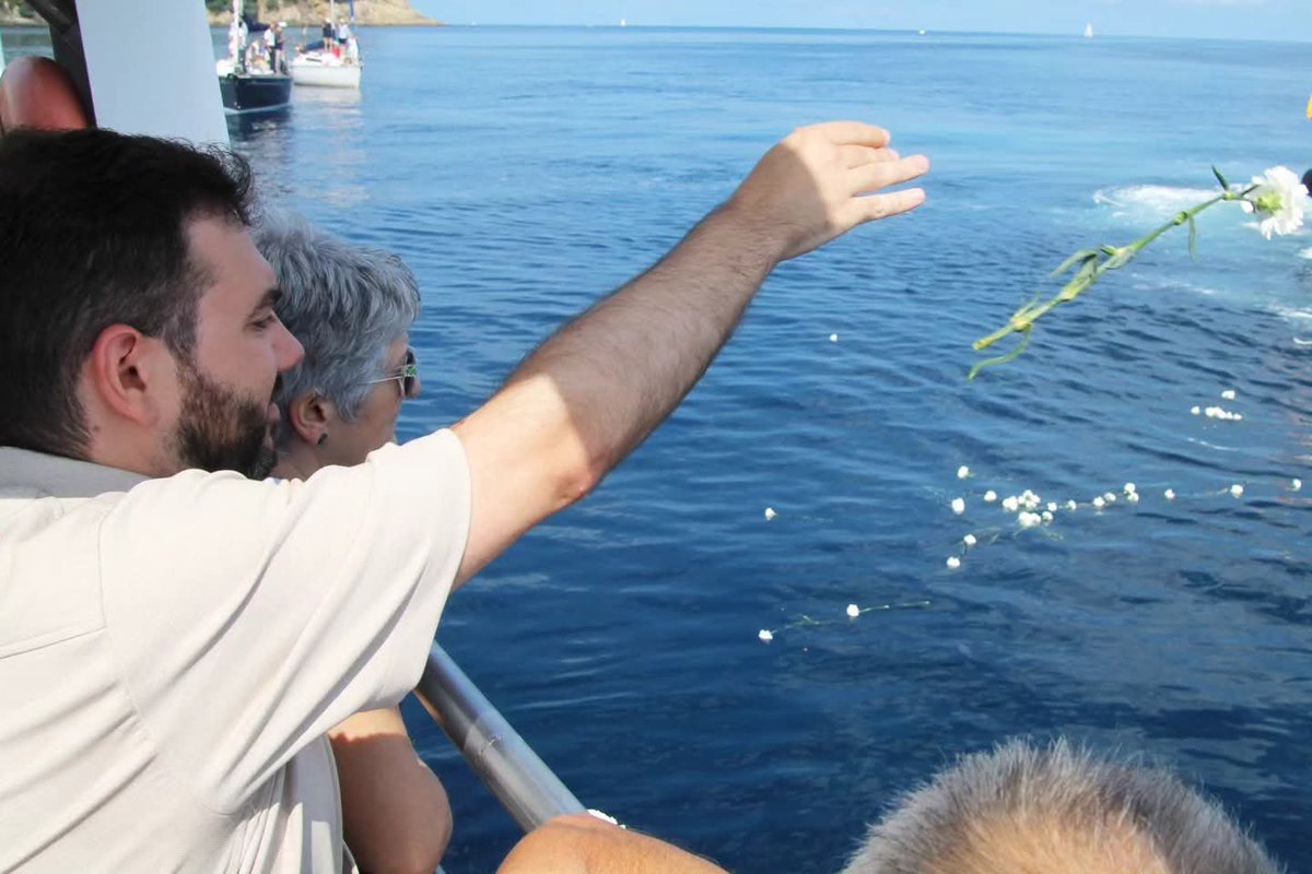 eajpnvgipuzkoa's tweet photo. ⚓️ 500 urte dira Juan Sebastian Elkano getariarra hil zela.

🌍⛵ Bere legatua gogoan, loreak getariarren partez

#Getaria #Elkano https://t.co/oylFaHkOa1