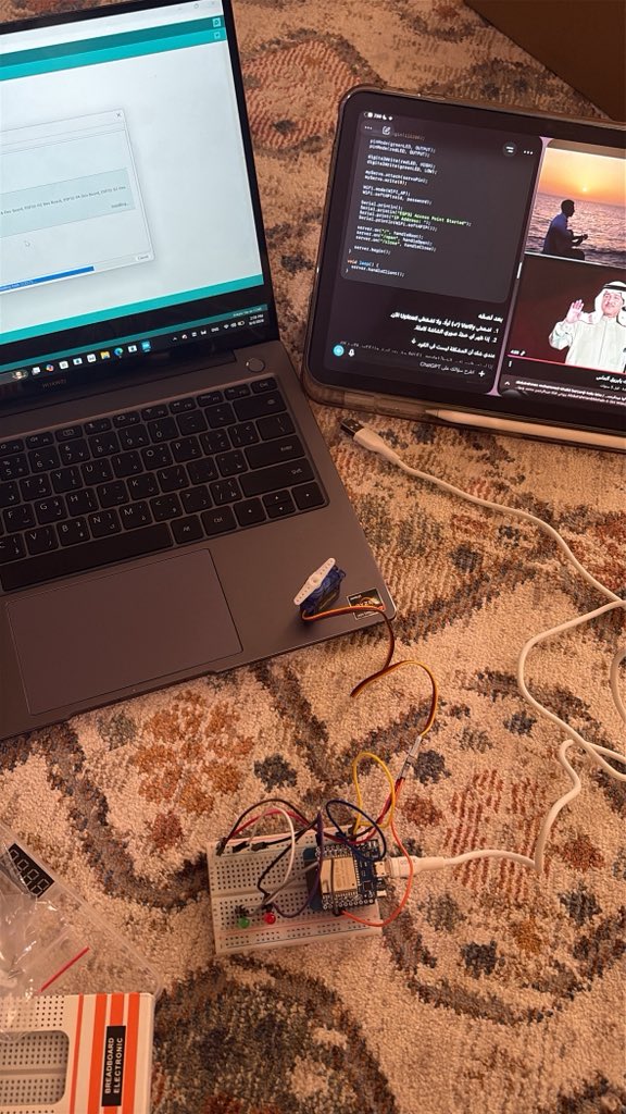 i205aa's tweet photo. Debug. Upload. Repeat. 🚀⚡
@smart_methods https://t.co/3PfsEevmox