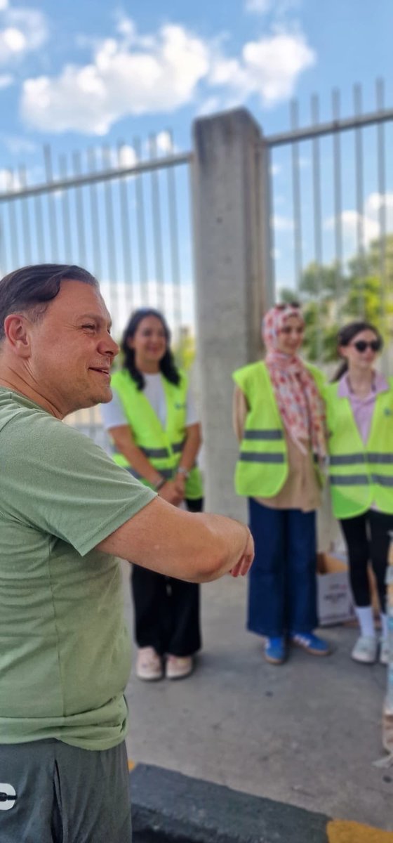 BilgiBulent's tweet photo. #UID ailesi her zaman insanımızın yanında.

#Kapıkule’de stant kuran UID teşkilatımızın gönüllüleriyle bir araya geldik.

Her birinin emeği çok kıymetli. Sağ olsunlar, var olsunlar.

@U_I_D @aslankenan_nl https://t.co/9oLEt9trDi