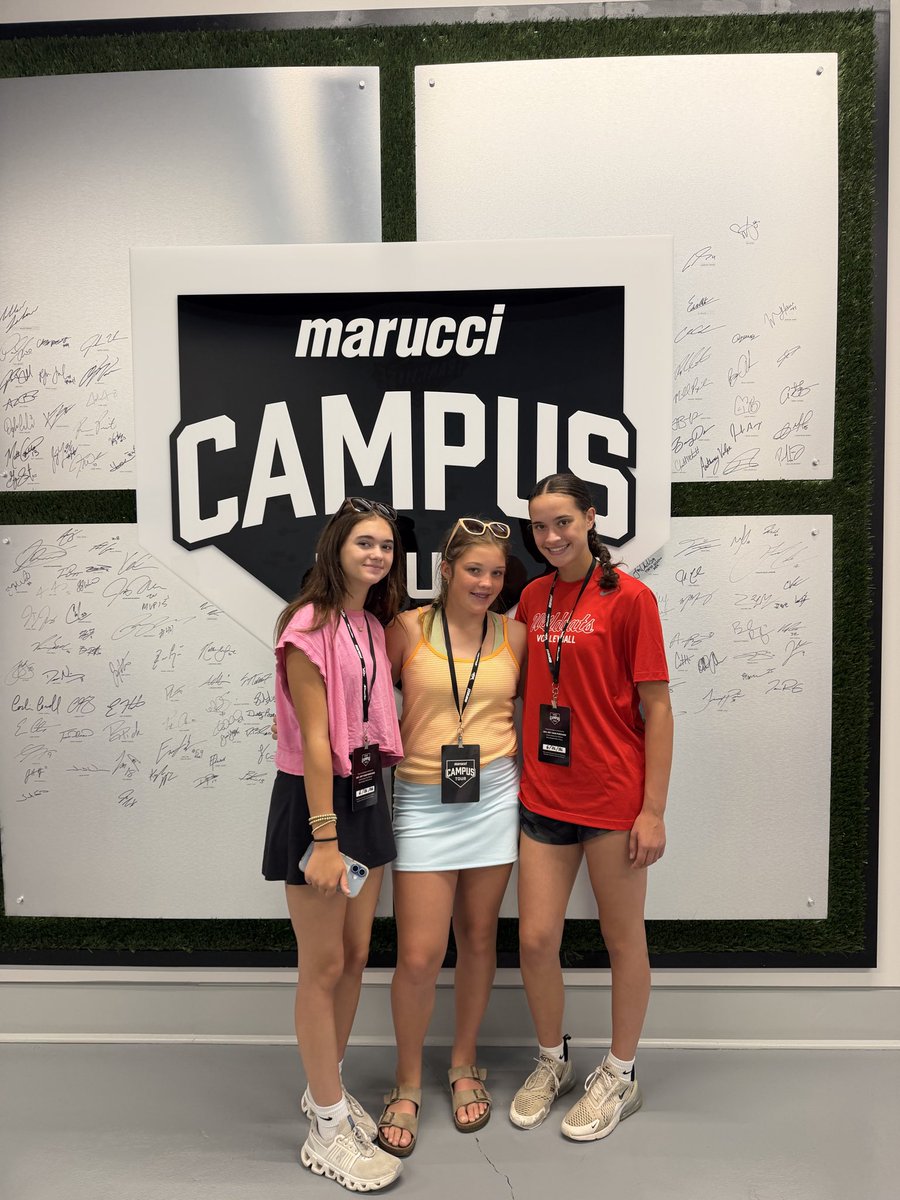 JaceySmith2030's tweet photo. Tournament weekends are about more than softball—they're opportunities to explore college campuses &amp; sports history.
Loved visiting LSU &amp; touring the Marucci campus. Grateful for these experiences and the time spent making memories with amazing teammates! 🥎#GeauxTigers
#Marucci https://t.co/zPlYtnrU2f