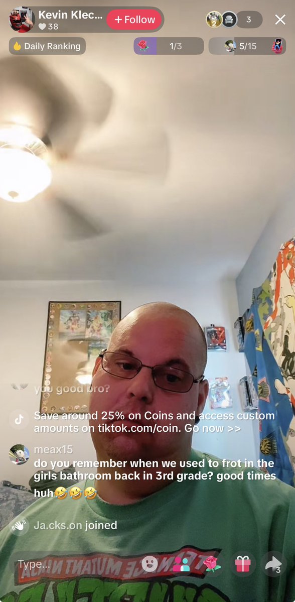 howardoliver0's tweet photo. why he tryna ignore it https://t.co/pILaDitnbq