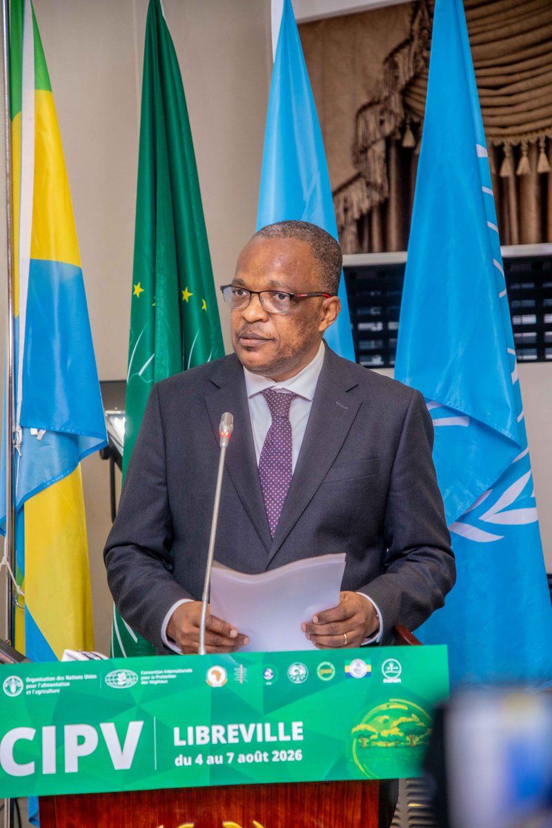 FAOAfriqueCent's tweet photo. Atelier régional Afrique de la #CIPV
Le Gabon accueille les ONPV de plus de 40 pays africains et des partenaires internationaux pour renforcer la coopération phytosanitaire, au service de la sécurité alimentaire, de la biodiversité et du commerce agricole
@ippcnews 
@agasa_gabon https://t.co/BWKuDDTqOn