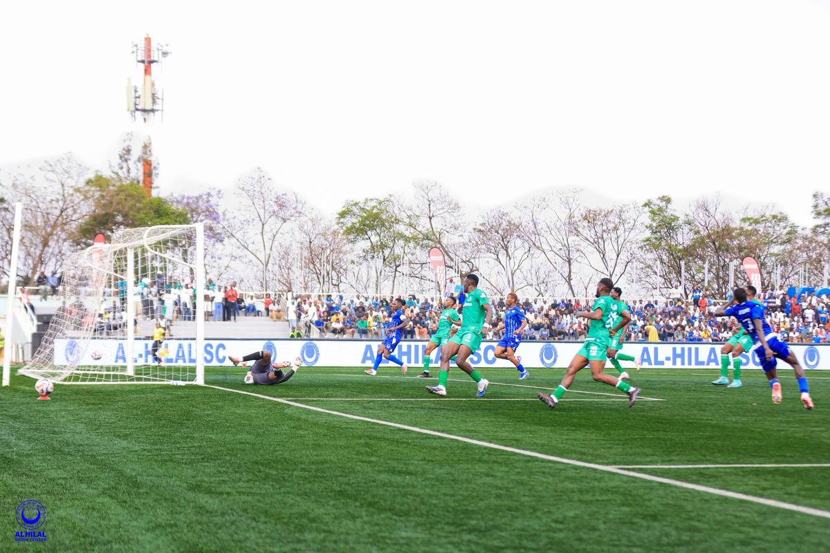 KasaraniStadium's tweet photo. 🏆💚 @OfficialGMFC are through to the #CECAFAKagameCup Final!🔥

The Kenyan champions edged 🇸🇩 Al Hilal S.C 8-7 on penalties after a thrilling 1-1 draw to seal their spot in the final! 💪⚽

Congratulations #Sirkal! 👏 https://t.co/vxE0U9qFYV