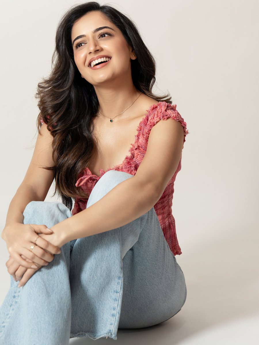 AshikaRanganath's tweet photo. 🎀 https://t.co/VIM6Uv1QLO