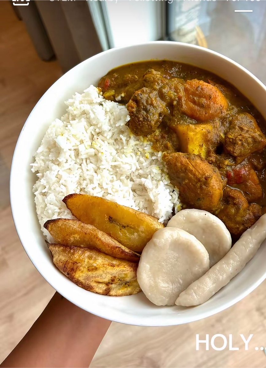 UKHipHopDaily's tweet photo. Homegirl Shows Of Her Cooking She Does For Boyfriend https://t.co/tjsYsplIGg