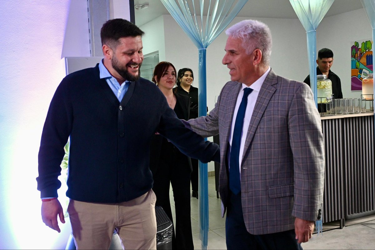 claudiojpoggi's tweet photo. JUANA  KOSLAY - Participé de la inauguración formal del Emprendimiento  PANTAGRUEL, una moderna Planta Gastronómica de Alimentos, cuyos propietarios son una joven y emprendedora familia Ingaramo. Todos los éxitos y gracias por la invitación !! https://t.co/llZ7qcJiWV