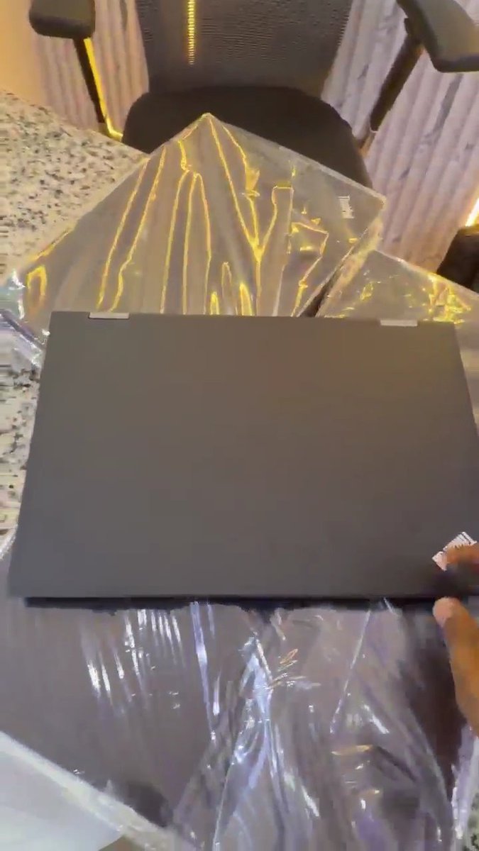 Baytec247's tweet photo. 14units 
Lenovo yoga 
Core i7 x360
Touch screen 
6th gen 
256ssd
16gb ram 
14inch 
Keyboard light 
Stylus pen 
Laptop and charger 🔌
Price: 295k

+2349060040702 📞 or 💬

Peter #BBNaija cater efe wike betway Liverpool https://t.co/8XSvIidsyJ