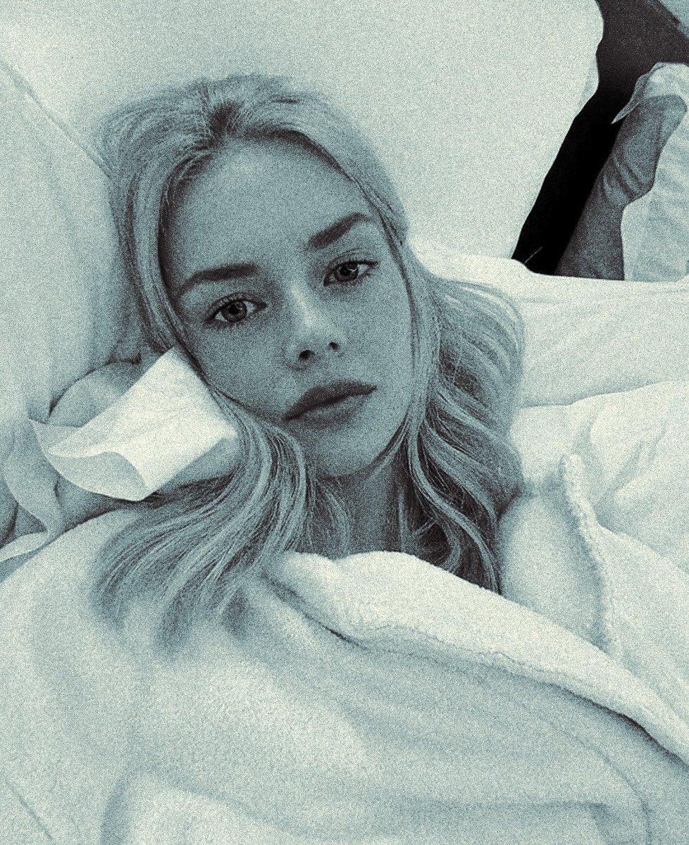 reginaalbas's tweet photo. woke  up  again  ﹒﹒﹒  time  to  make  it  everyone's  #PROBLEM https://t.co/SpCTQimIiA