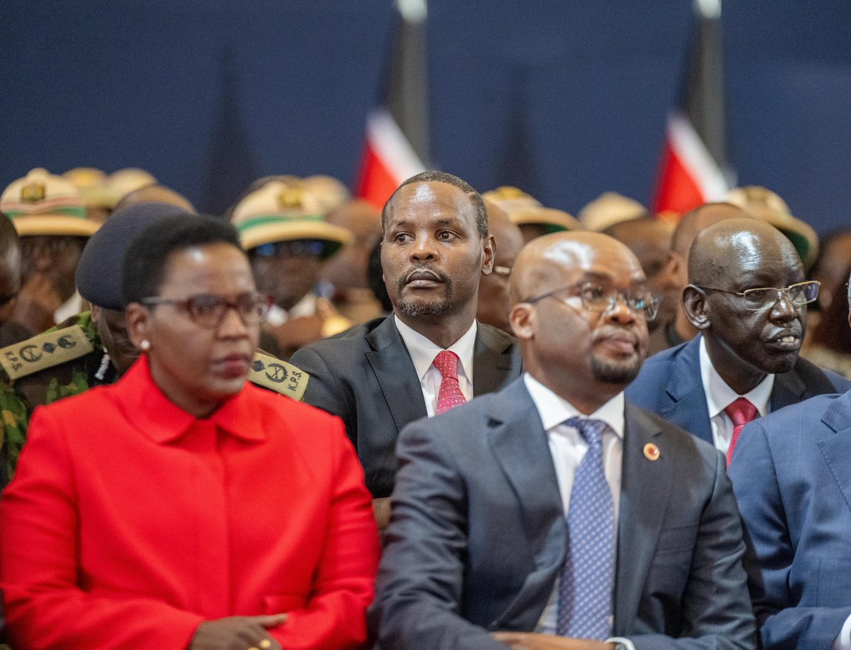 itskipronoh's tweet photo. Dr. William Ruto breaks the record as he becomes the first President to host village elders at State House Nairobi.

Today, over 10,000 village elders from 47 countries step into State House for their first time.

Indeed, this is a government for everyone. https://t.co/uScbuFHqCK