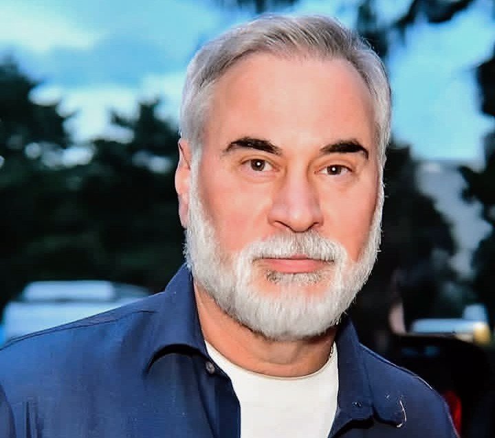 BryanGenesse's tweet photo. I’m looking for a genuine, kind, and emotionally mature woman who values honesty, respect, and a real connection. If you're seeking meaningful companionship and sincere conversation, I’d love to get to know you. https://t.co/Iv6i6oBUpT