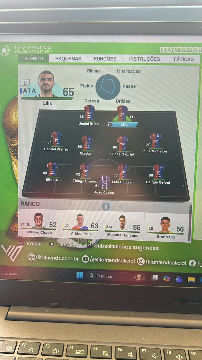 fabigol_14's tweet photo. RAPAZIADA BAIXEI O FIFA FRIENDS https://t.co/G4JRVDitmd