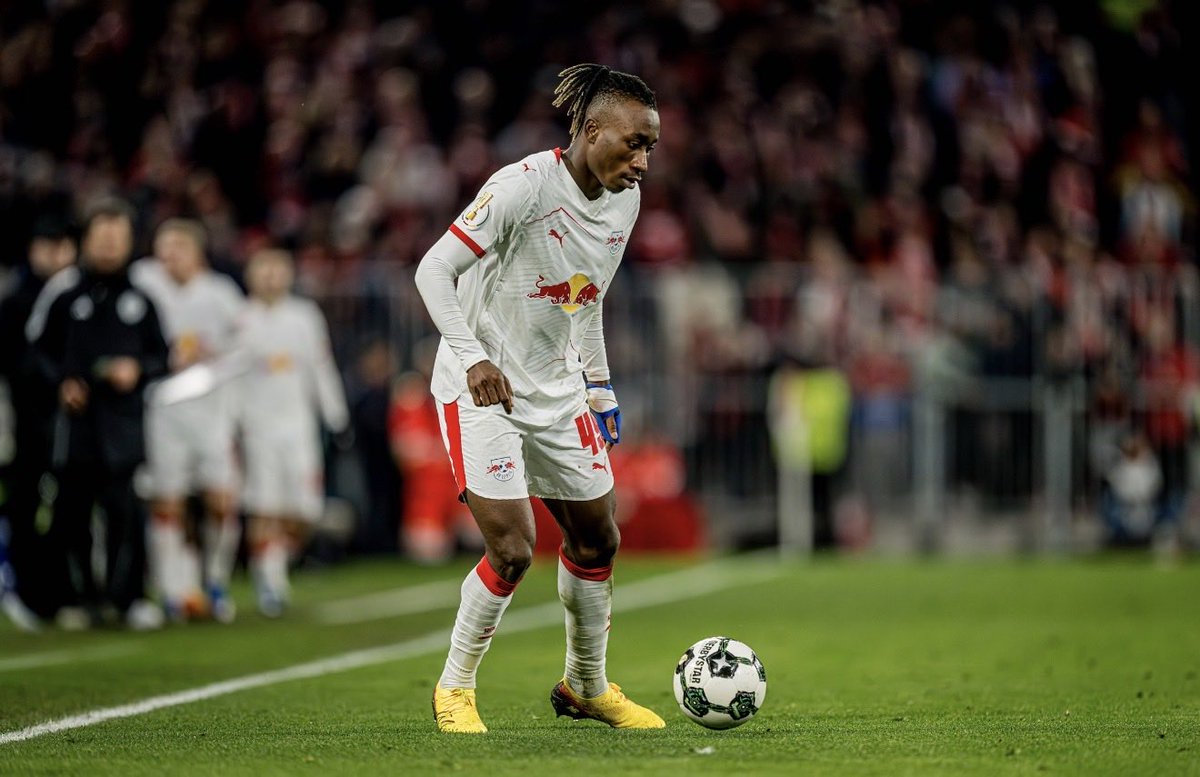 philipphinze24's tweet photo. 🔴 Positive talks between RB Leipzig and Real Madrid on Tuesday over the transfer of Yan Diomande. Optimism is growing that the deal will be finalized soon. A breakthrough is now very likely. @SkySportDE @Plettigoal https://t.co/xpyAmoYvIr