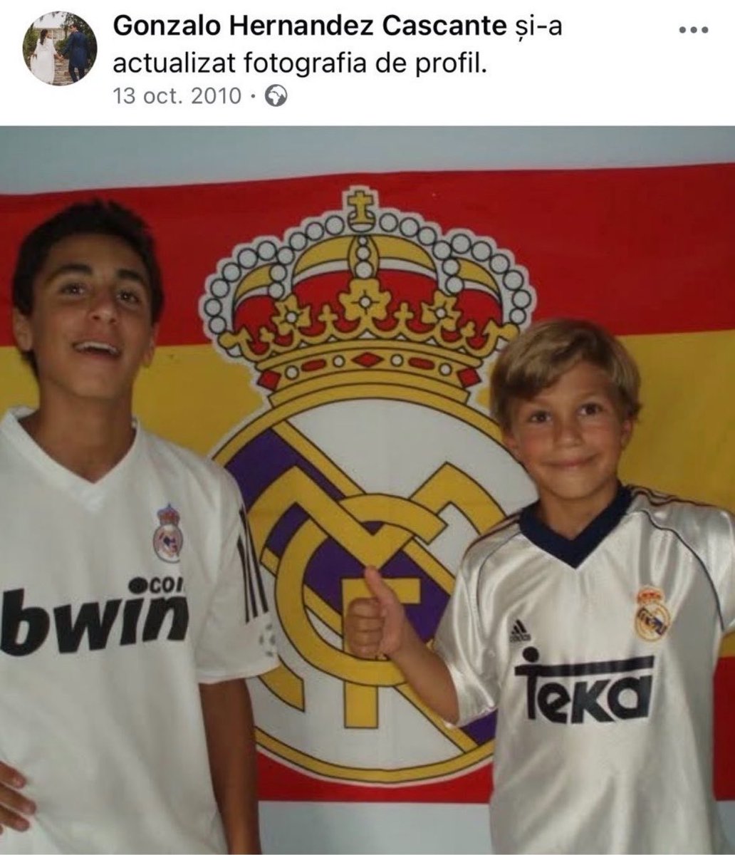 JohnHonesty__'s tweet photo. Rodri's brother. Interesting https://t.co/FYcm78ea4q