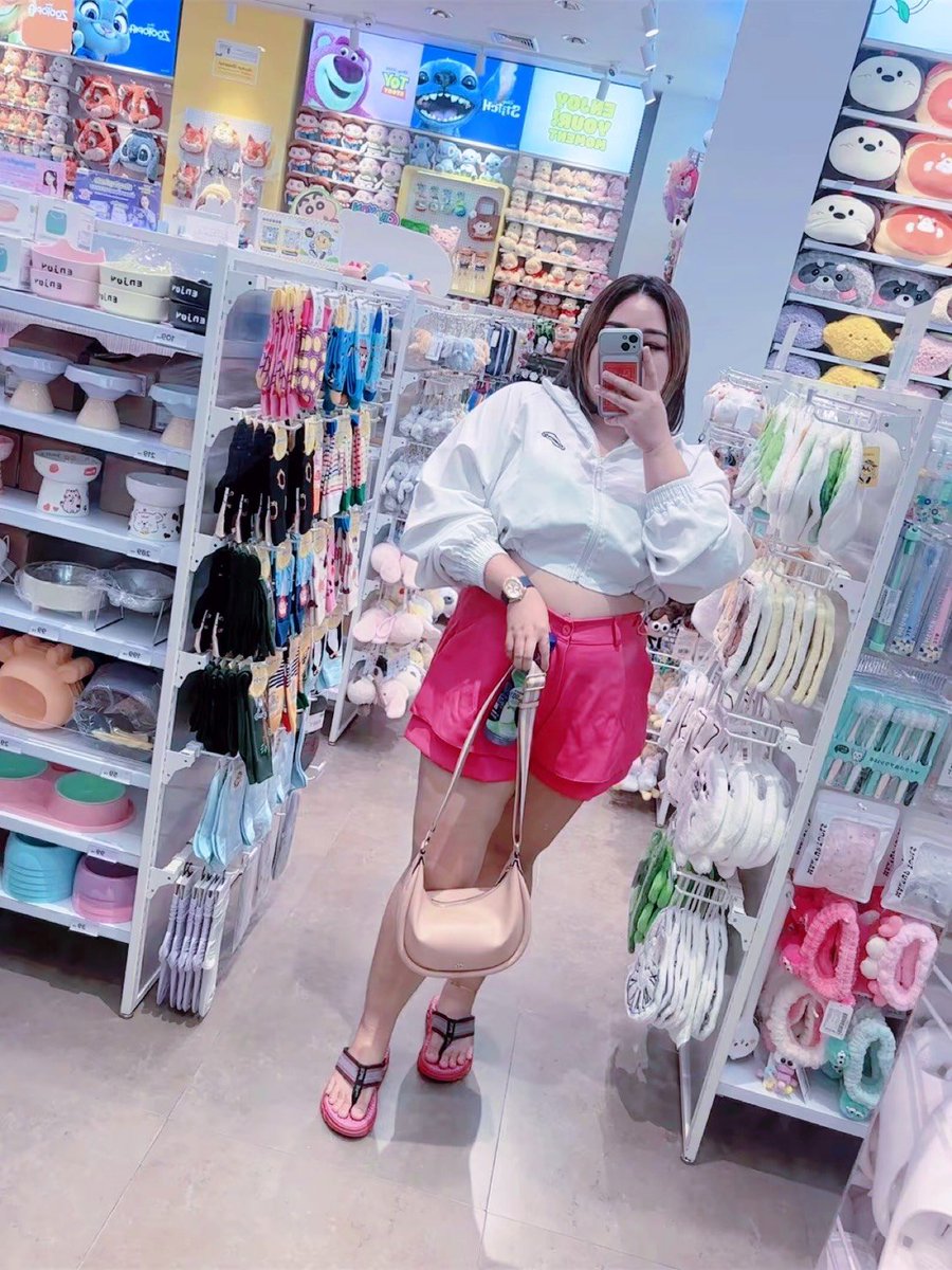 Limaksgdr's tweet photo. รับนวดโซนพัทยา นอกสถานที่เดินทางได้
🍒สาวอวบอ้วนเจ้าเนื้อ. นวดดี นวดเป็น 
#นวดพัทยา
#หมอนวดพัทยา
เพิ่มเติมแอดไลน์ gift052
☎️0812066070 https://t.co/qhE7P2XiHK