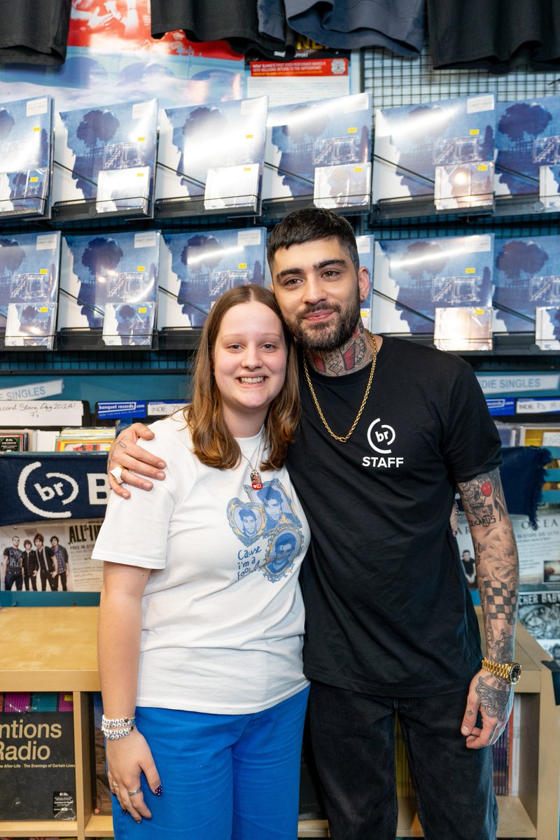 ellafitz22's tweet photo. @inZAYN we love zayn!!🥹🥹🥹🥹🥹 https://t.co/9QXvh4bQ9R