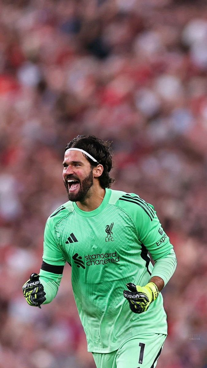 tropicalzd's tweet photo. 🔴 Liverpool FC est fier d’annoncer la prolongation d’Alisson Becker jusqu’en 2028.

Un joueur d’exception, un leader du vestiaire et un symbole des valeurs du club : excellence, engagement et passion pour le maillot des Reds.

L’histoire continue à Anfield. ❤️ https://t.co/9I3VRpKj3s