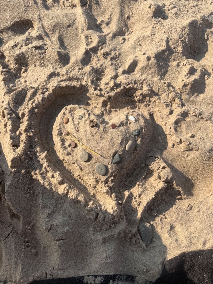 angelnextdo0r's tweet photo. I love the Midwest https://t.co/2NnwNSw9N2