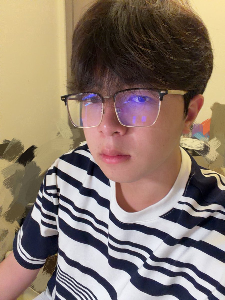 GloriaTang0909's tweet photo. 好奇怪的一张 #gay #0m https://t.co/EmEhmeXHFF
