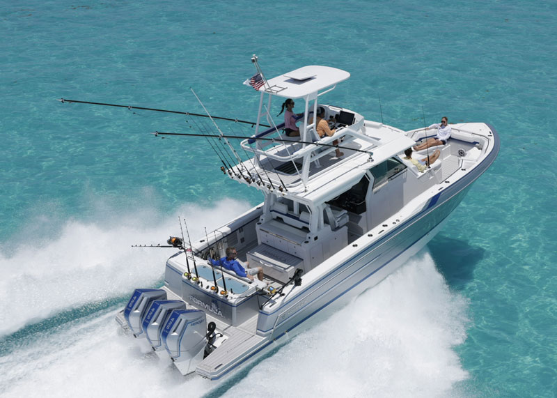 FishTalkMag's tweet photo. On days when you cruise the Formula 387 CCF to a spot that has actual fish - and they're actually biting - you'll have everything you need for serious offshore #fishing at your fingertips. https://t.co/FwjdB3tDAe https://t.co/5SJbskf76Y