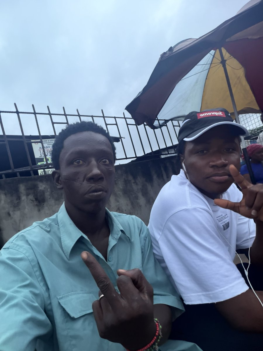 gnf_ogo's tweet photo. I DON GO MANY PLACES 
I DON SEE MANY FACES 
REAL LIFE GTA!! https://t.co/LjRjUcdveU