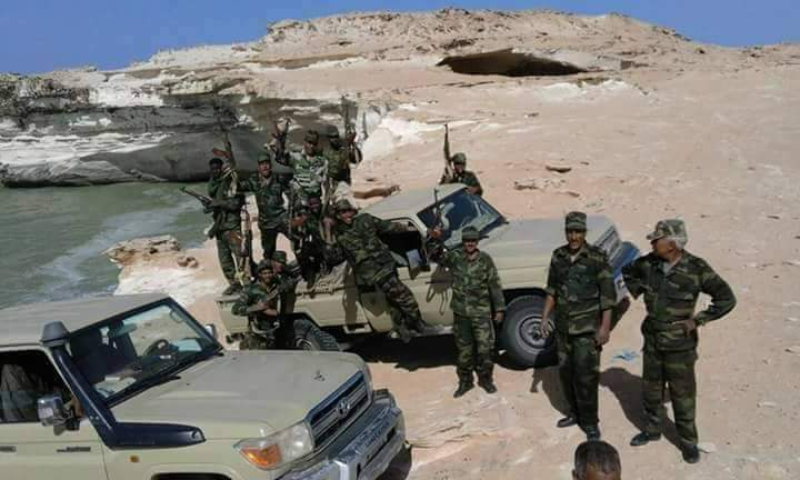 algsh43's tweet photo. Los saharauis esta con sus hermanos hispanos🇪🇭🫱🏻‍🫲🏾🇪🇦 

España podría destruir a Marruecos en cuestion de dias con tal de reconocer el sahara occidental y apoyar el frente polisario!

#ceuta https://t.co/YyBSWWnHCp
