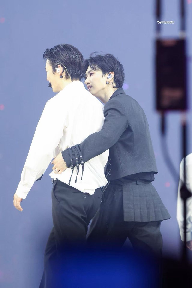 BS718_hyukhae's tweet photo. #ウネ #EUNHAE  
#은해 #赫海 
With you here, I won't fall https://t.co/EDWx5WwETS