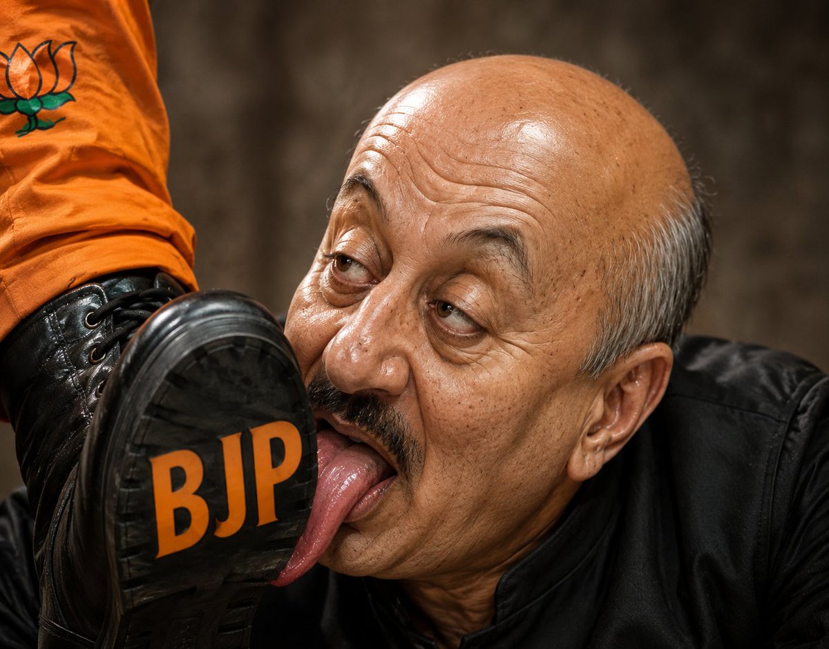 GSbhindar's tweet photo. @AnupamPKher Mr mentally unstable, chief BJP foot licker Anupam Kher

Did you got chance to ask this Tadipaar Home minister 

Who looted home of Sri Ram?
Who used force against the teenager and underage students?
Who let forces abuse our teenage daughters and sisters? https://t.co/tm0rWQ2XQe