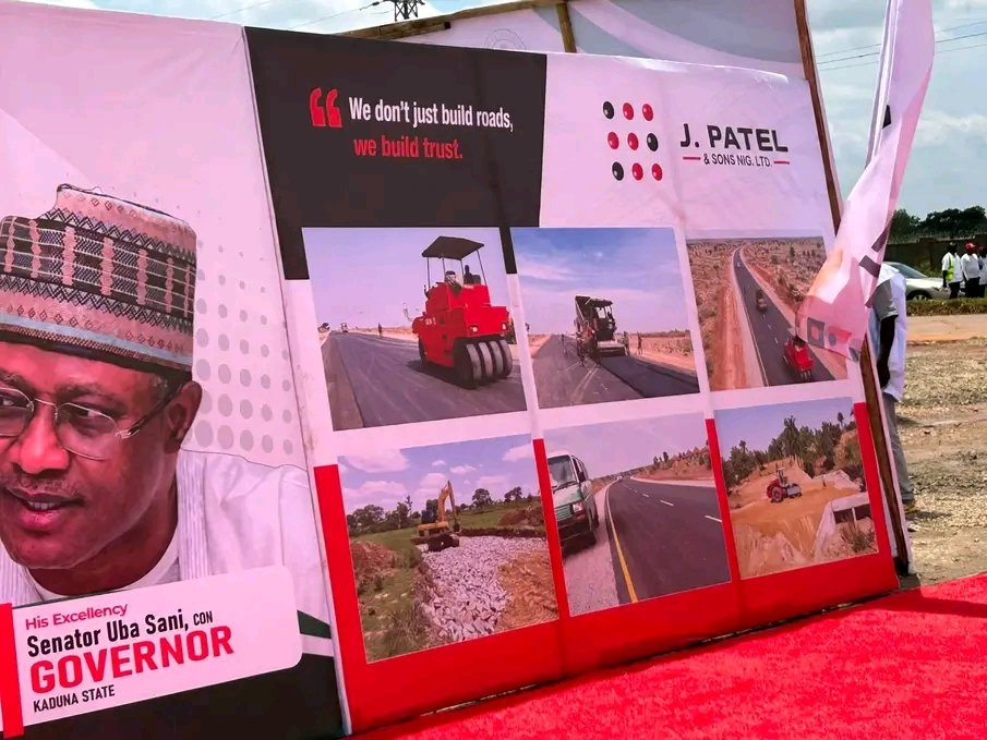 abba182012's tweet photo. JUST IN:

At the official flag-off and groundbreaking ceremony for the reconstruction of the 122-kilometre Kaduna–Birnin Gwari Road Project by His Excellency, President Bola Ahmed Tinubu, GCFR, through the honorable Minister of Works, Engr David Nweze Umahi CON in Kaduna State. https://t.co/Fp9mnL3Qet