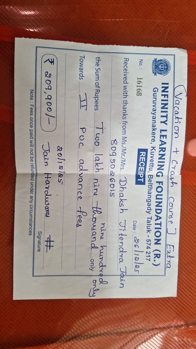 jitendragdg's tweet photo. @BJP4Karnataka @INCKarnataka Bjp and Congress are busy in making there government..no one is interested in solving public problems or go against corruption for public favour..this our developing state..Really feel bad when they even don't solve basic problems.😑🙏 https://t.co/W9Jposjvqy