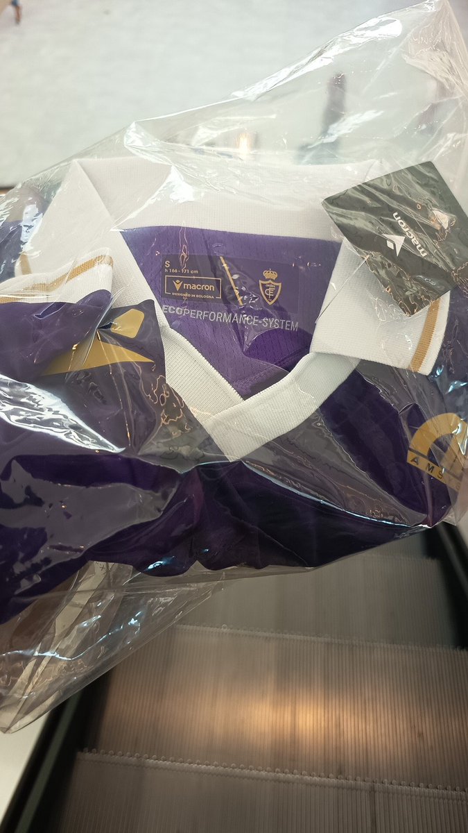 pedromoramora's tweet photo. @RealJaenCF @RealJaenCF ya es mía , una pasada locuron de camiseta , https://t.co/erpoYFSCr3