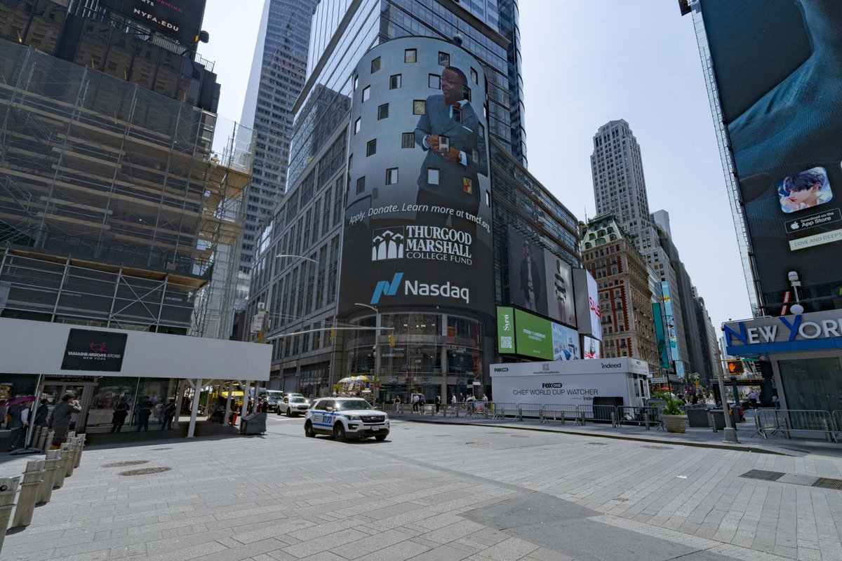 AlcornBusiness's tweet photo. Dean Woods lights up Times Square! ๐ฝ Proud to see Dr. Antwon D. Woods, Dean of the School of Business at Alcorn State University, featured on the Thurgood Marshall College Fund digital billboard in NYC. HBCU excellence and leadership on full display! #TMCF #HBCU #AlcornProud https://t.co/jT5ek4lsaF