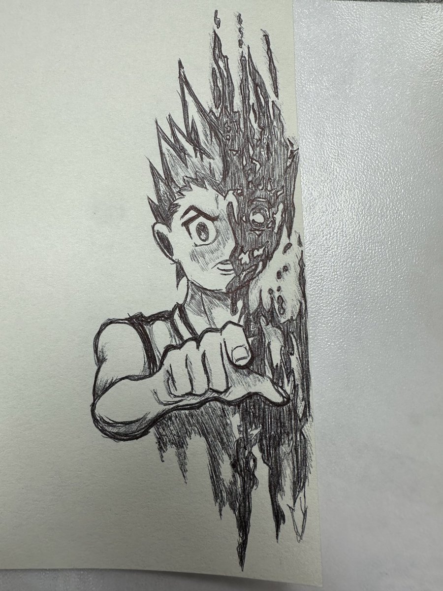 Sammie_Yami's tweet photo. I’ve been drawing a bunch of random stuff I see to try and build a bit of a portfolio for pursuing being a tattoo artist so here’s some doodles I was rly tired drawing the stuff in the last image :3 https://t.co/onUrYjXt4a