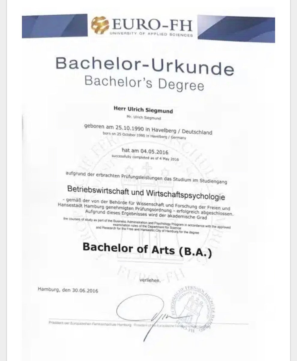 SHomburg's tweet photo. Faire Frage. Antwort (ich war 8 Jahre Dekan):
• Zeugnisse und Zertifikate bescheinigen Einzelleistungen, oft mit Noten.
• Urkunden zur Verleihung akademischer Grade (Bachelor bis Doktor) enthalten keine Noten. @UlrichSiegmund hat seine vorgelegt.
https://t.co/jSEPsGmGn7 https://t.co/cjyhTPSonq