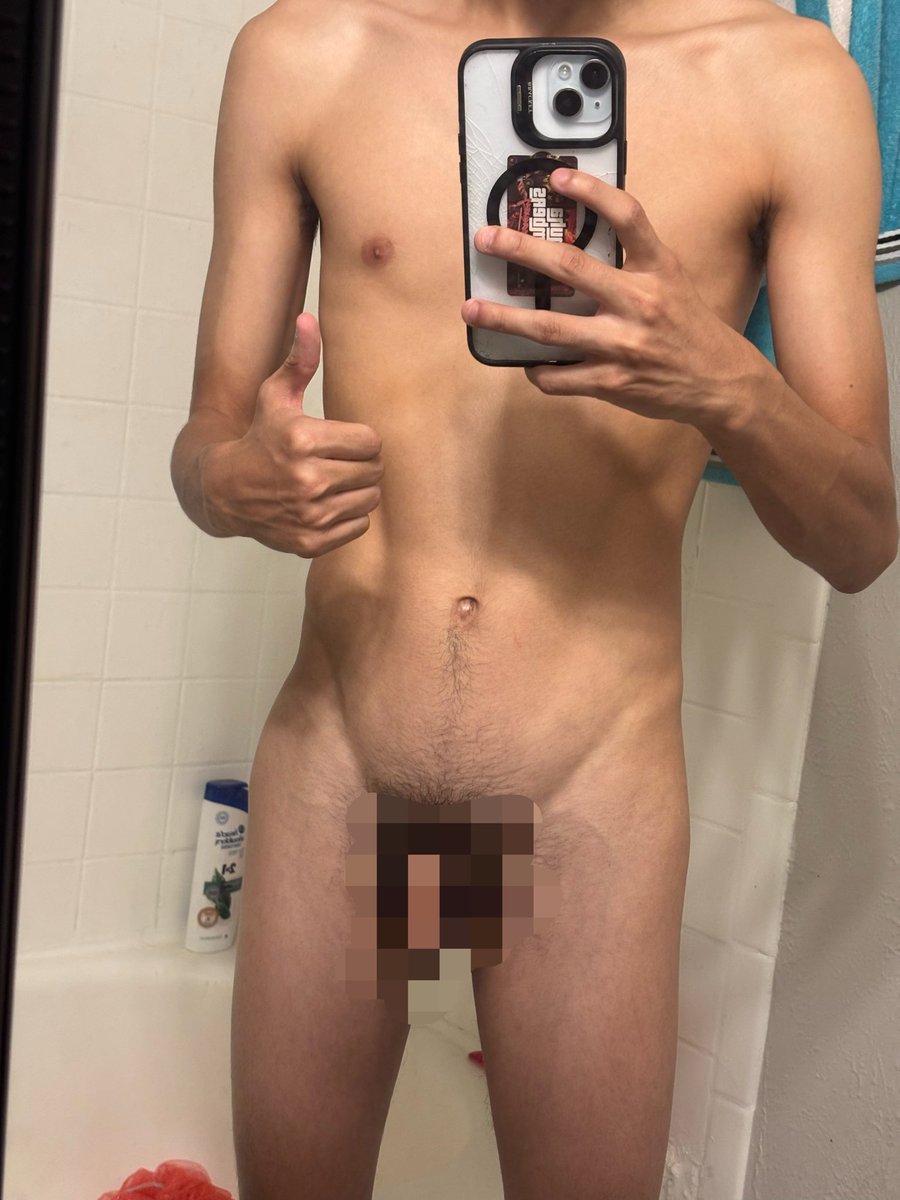 Jordan413423133's tweet photo. Before, after does my di$k look better now?Dm for more I wish I had someone that could help me next time 🫣 https://t.co/Wg0S07Kare