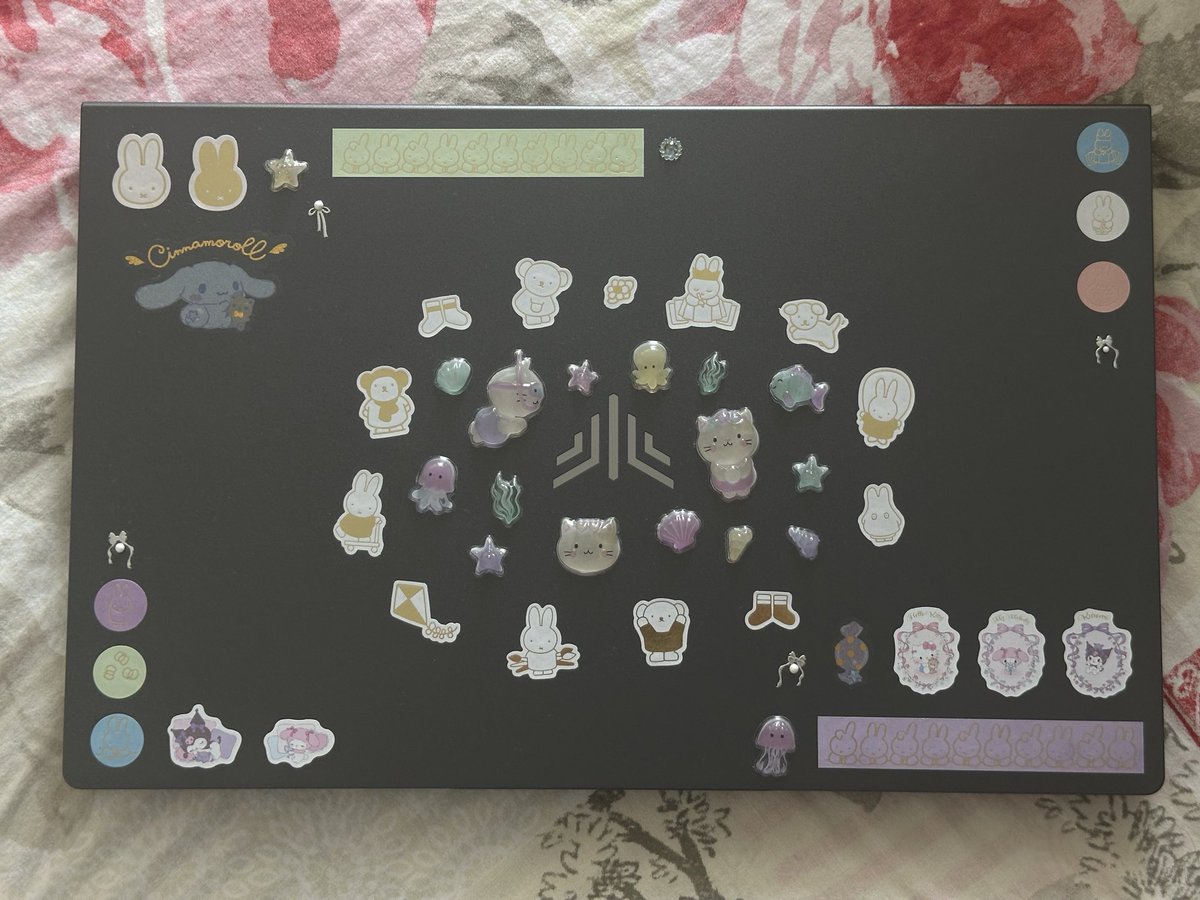 mydeimoe's tweet photo. personalize everything or die ❤︎ https://t.co/0I5yRyo907