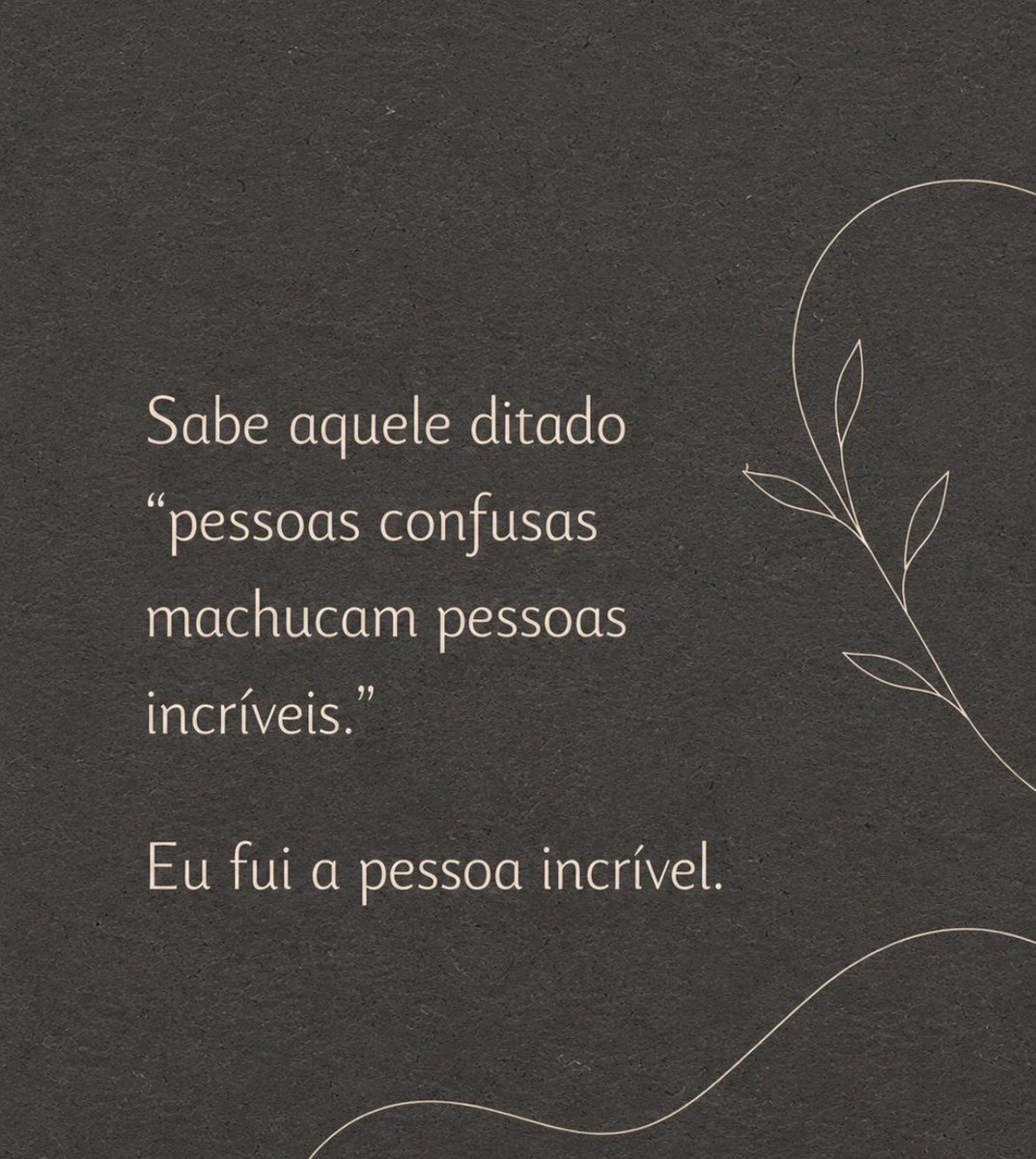 Lunatenabraee's tweet photo. Boa tarde https://t.co/YW6T8eAFUn