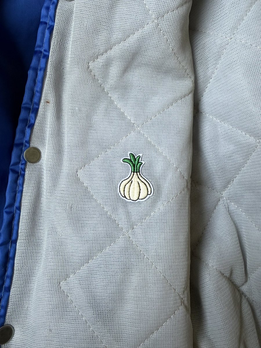 AlainGarlic's tweet photo. MY TWO MOST PRIZED VINTAGE POSSESSIONS JUST GOT A LITTLE BIT MORE SPECIAL
HAD MRS G THROW DOWN A COUPLE OF BULBS ON THE INSIDE OF MY JACKETS SO THAT IT CAN BE KNOWN WHO OWNED THESE 100 YEARS FROM NOW
#SKOL #WOLVESBACK🐺
🫡🧄 https://t.co/DsfOohuURi