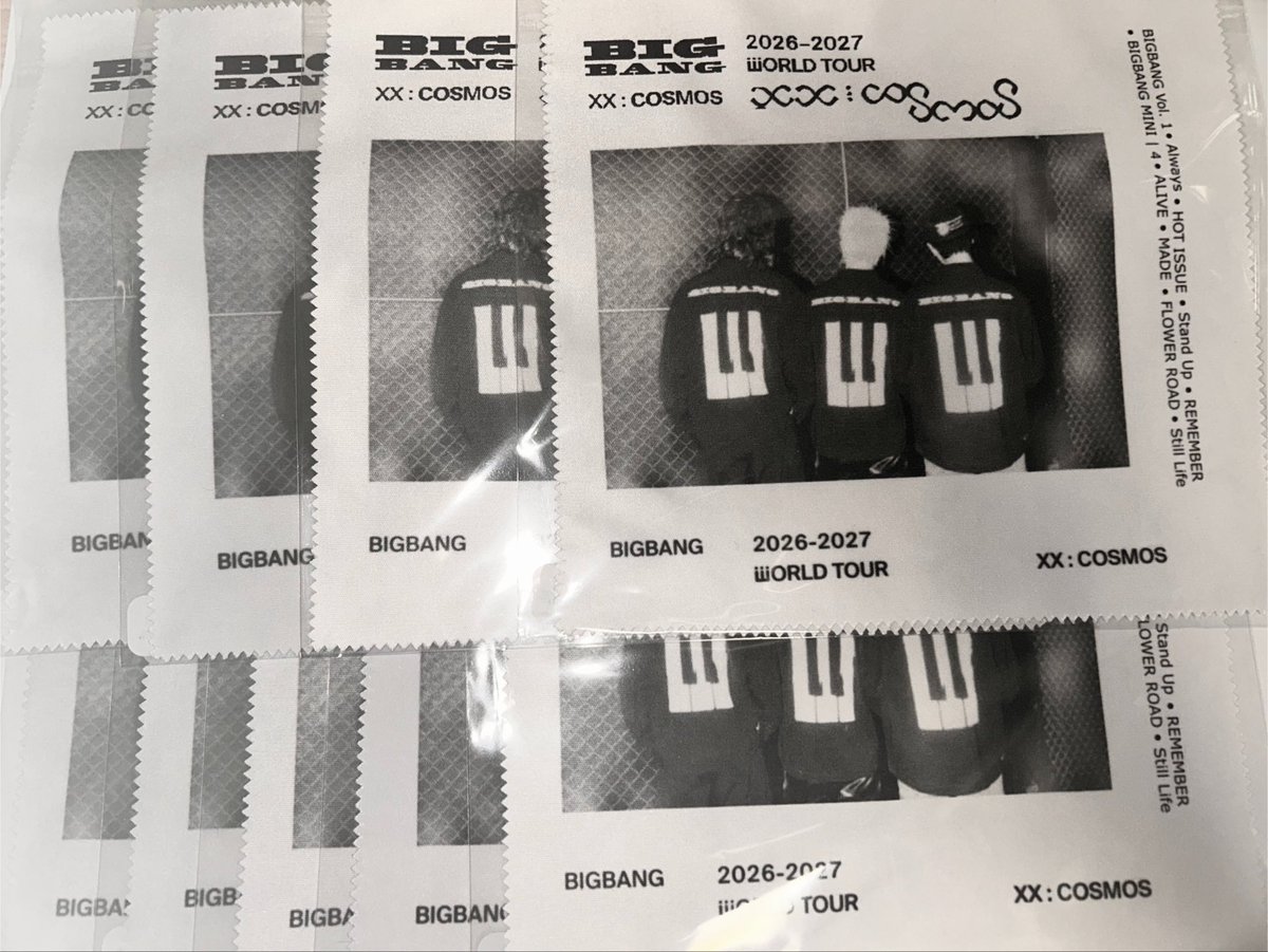 dsuvno_1's tweet photo. BIGBANG 2026 WORLD TOUR IN  GOYANG 빅뱅 20주년 콘서트 나눔

- 날짜 : 8/23 일
- 나눔 물품 : 19*18cm 안경닦이
- 장소 및 착장 : 당일 공지
- 수량 : 30장 ( 맞나눔 X )
- 조건 : rt

*앞 면만 프린트 있고 뒷면은 그냥 흰색입니다* https://t.co/s4SSwRPElk