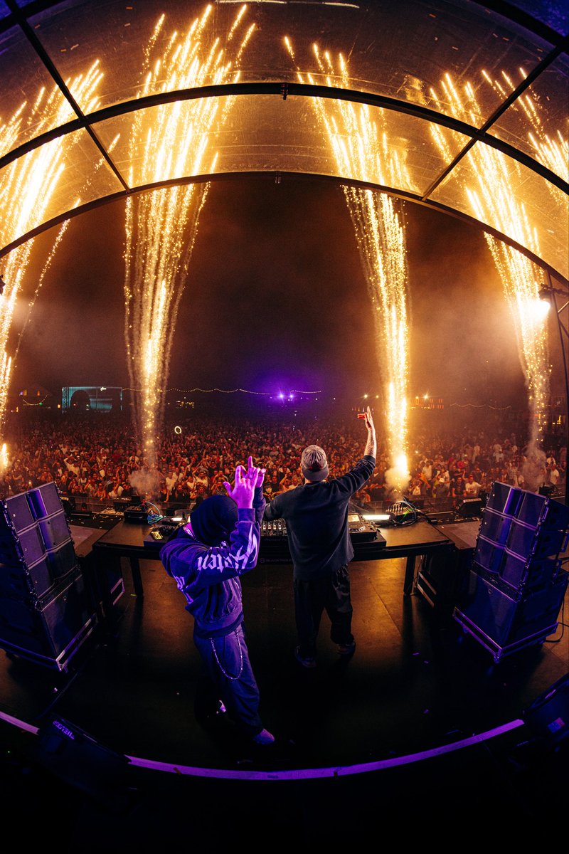 Malaamusic's tweet photo. Closing one of the biggest electronic festivals in Europe with my brother @MORTENofficial !! Summer memories made ✅ Thank you Sunrise Festival 🇵🇱 https://t.co/iuuuohjc29