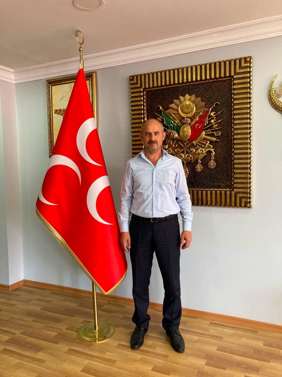 CaferTurkey's tweet photo. Eski ülkücüymüş eskiden Ülkücüymüş Ülkücülük bir davadır dava ise namustur… https://t.co/66FQl58xK9