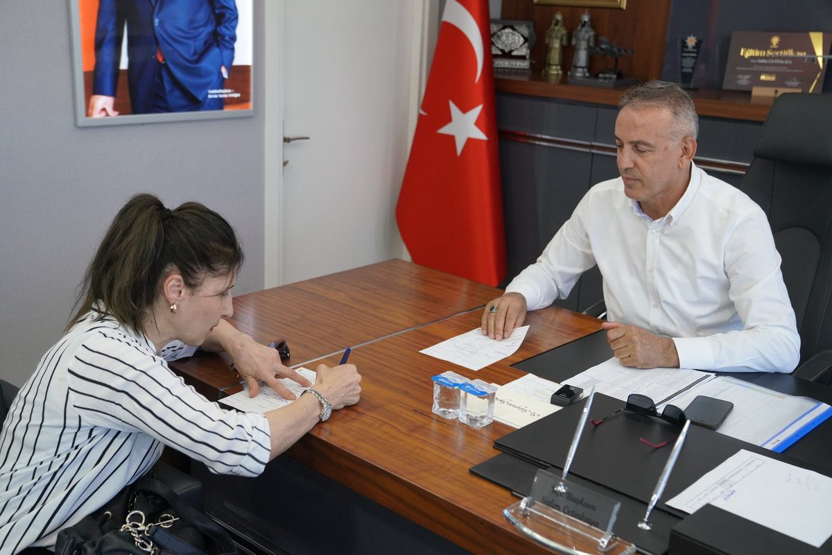 cetinkaya_salim's tweet photo. Bizim siyasetimiz gönül kazanma siyasetidir. Her Üye Bir Değer diyerek kapımızı da gönlümüzü de milletimize sonuna kadar açıyoruz. https://t.co/qQkepP2N4p