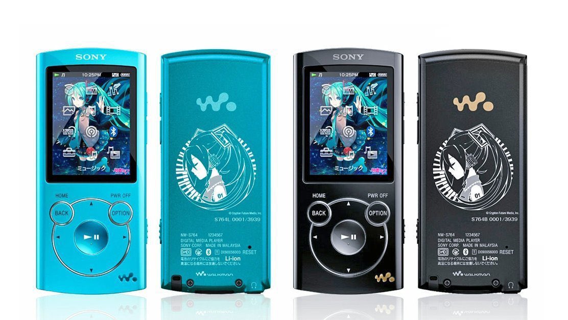 HatsuneMiku's tweet photo. Hatsune Miku Sony Walkman NW-S764 (2012) https://t.co/nI61UCrdVQ