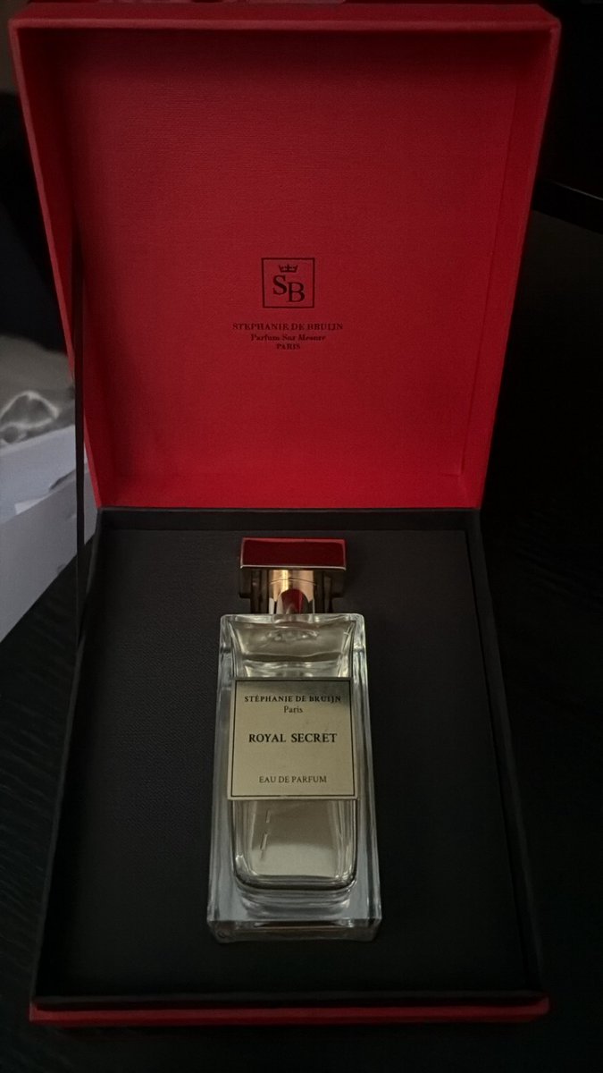 Billy2GG's tweet photo. Ma collection de parfums grâce au goat @alxsqmr ! https://t.co/ahGuecAdFr