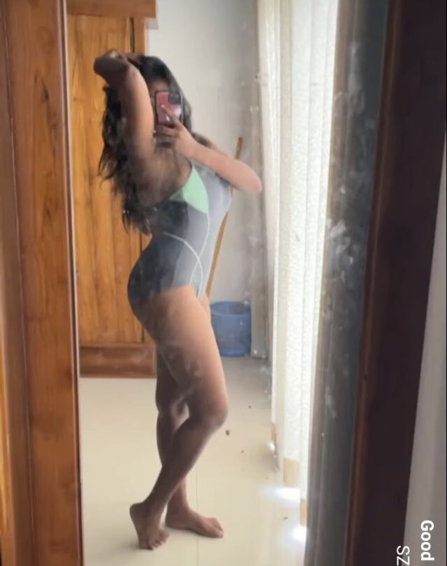 JadeEepy's tweet photo. If anyone wants more of her hmu :)

#fatass #goon #slut #desi #porn https://t.co/1tp53XyLKJ