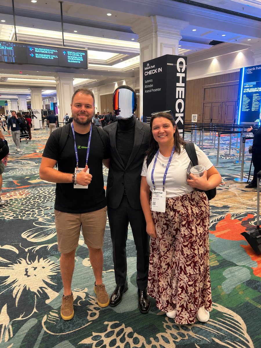0xacb's tweet photo. We're at #BHUSA

Who's around? https://t.co/EUlH9NIGRq