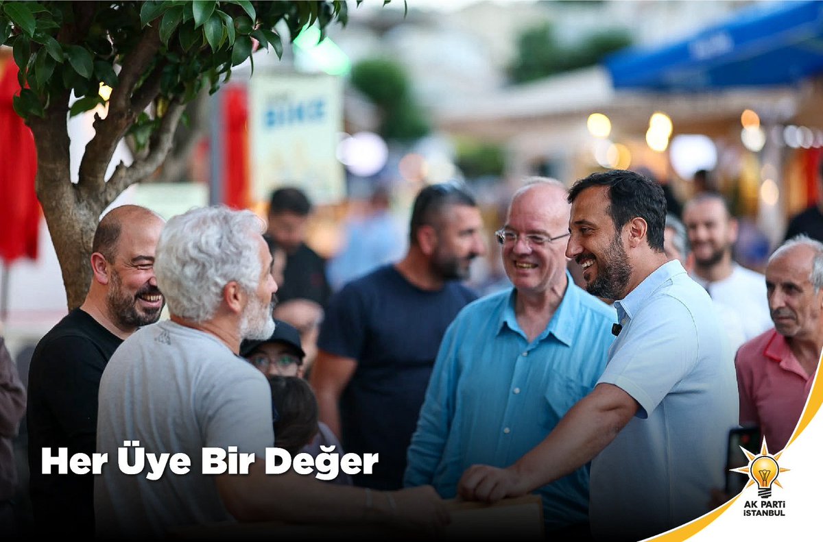 AkRumeysa53's tweet photo. Her Üye Bir Değer,
Çünkü bu dava, omuz omuza yürüyenlerin ortak emeğiyle büyüyor. 🇹🇷 https://t.co/Pr7TnWQFlj