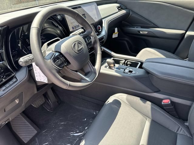 FieldsLexus's tweet photo. Three rows, zero compromises. The 2026 #Lexus #TX350 Premium in Cloudburst Gray just landed at Fields Lexus Glenview. AWD, 14" Lexus Interface, heated & ventilated NuLuxe® seating.
Call 847-510-5535 or visit https://t.co/Lp451xZQQB
Stock No. L260823. #LexusTX https://t.co/T0BfynIEzk